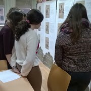 Exposición en la Biblioteca del IES Al-Qázeres: "Fábulas de Oriente. Los cuentos de Calila y Dimna"