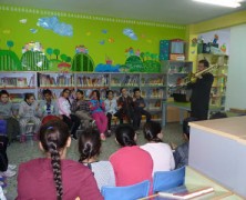 MÚSICOS EN LA BIBLIOTECA