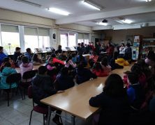 VISITA A LA BIBLIOTECA IES VALLE DEL JERTE