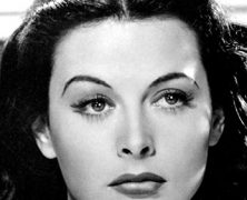 Hedy Lamarr, estrella de día e inventora de noche, la mujer que hizo posible el wifi