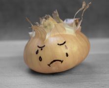Concurso de mitos: ¿Por qué la cebolla nos hace llorar?