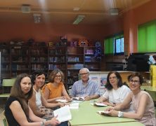 Alguna vez recuerdo ciertas noches de junio (…), casi borrosas, de mi adolescencia (Jaime Gil de Biedma)